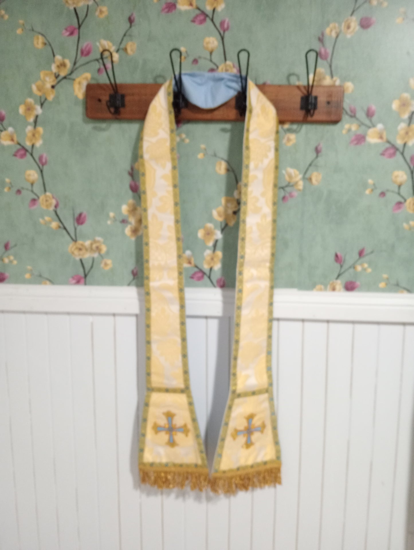 Sorrowful & Immaculate Heart of Mary ROMAN VESTMENT SET